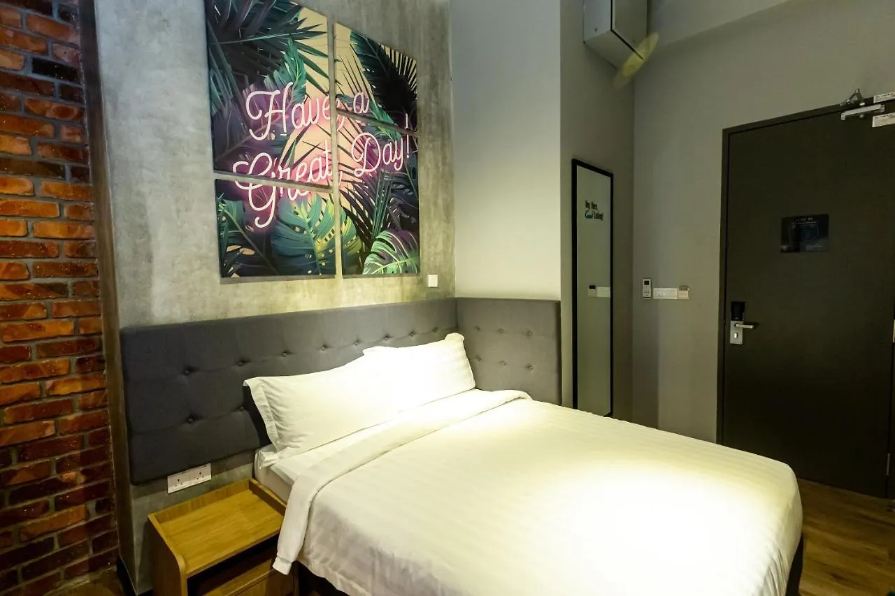 Brown Hotel George Town